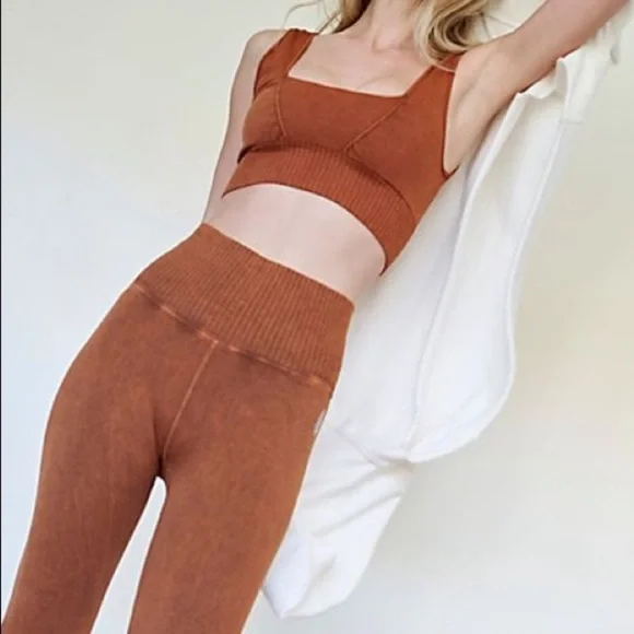 FP Movement Square Neck Good Karma Bra NWOT*defect - Picture 2 of 12